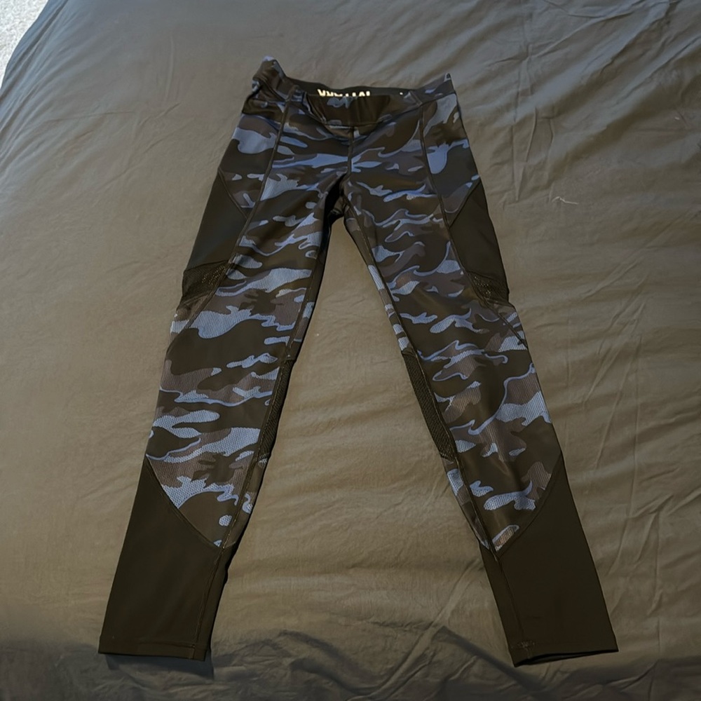 Ivy Park leggings (used in good condition)